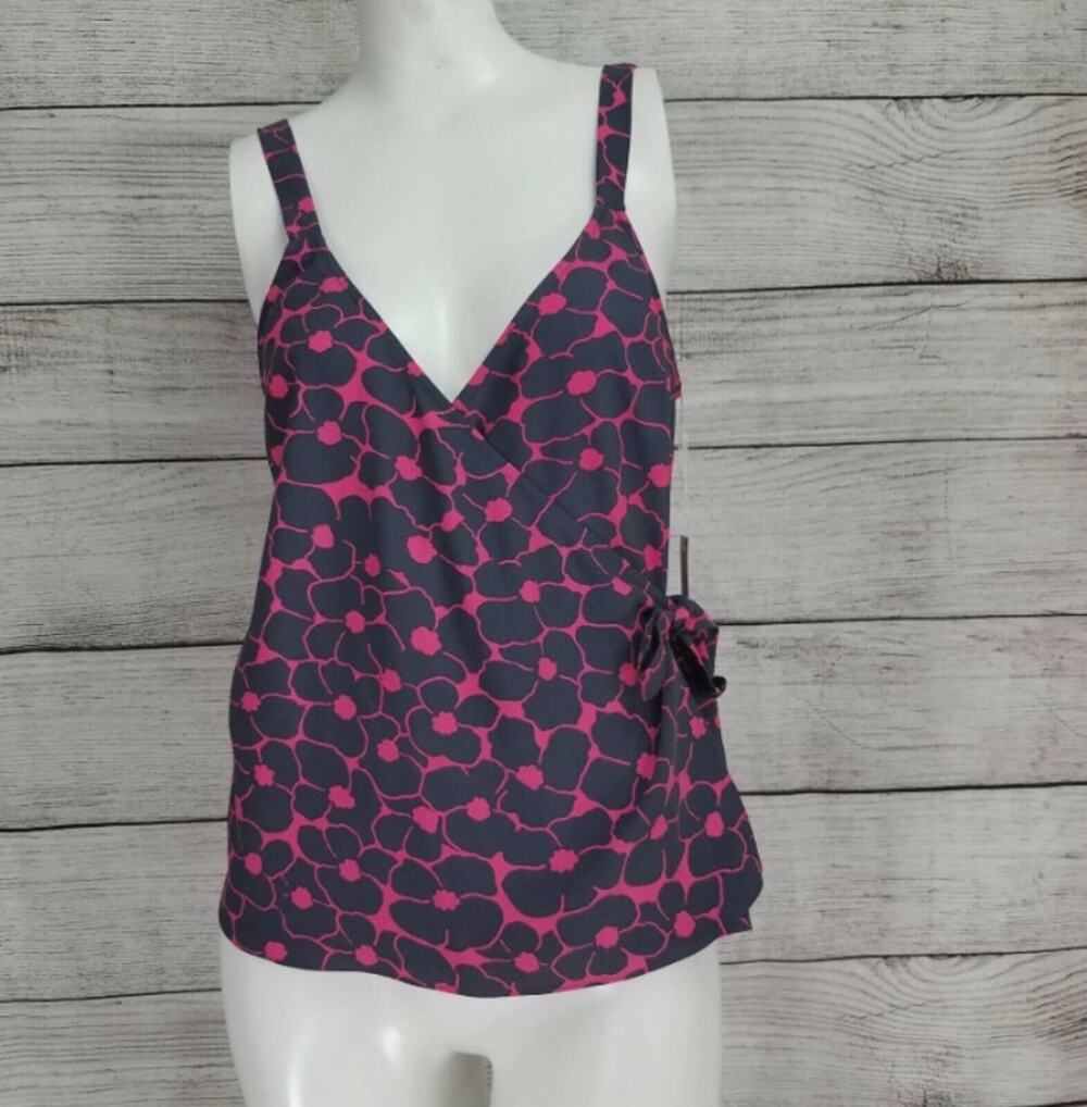 Chelsea 28 Medium Floral Wrap Tie Front Top Cami Tank V Neck Summer Spring NWT
